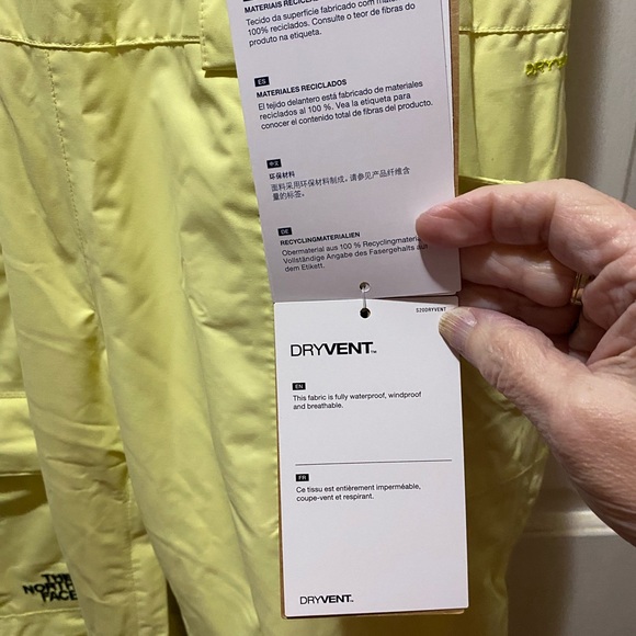 The North Face Yellow Overalls w Freedom Ins BIB Sun Bright - Picture 14 of 15